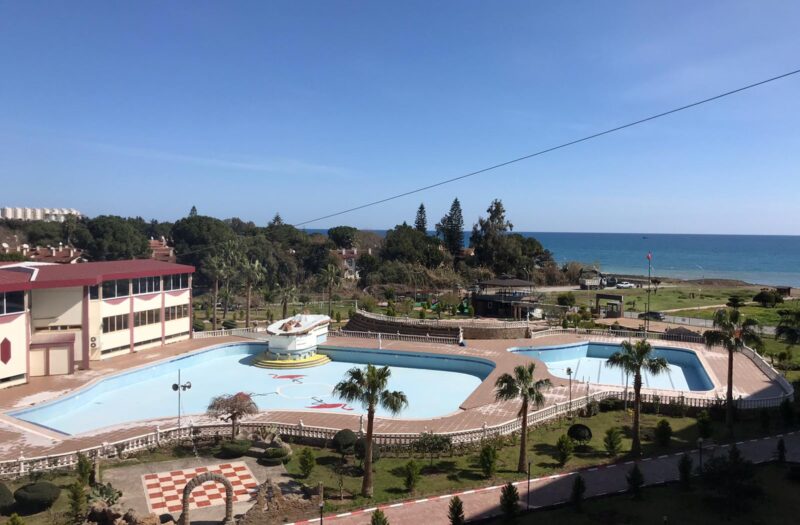 Mersin Kargıpınarı Liparis Sunlife Sitesinde Eşyalı Satılık 2+1 Yazlık